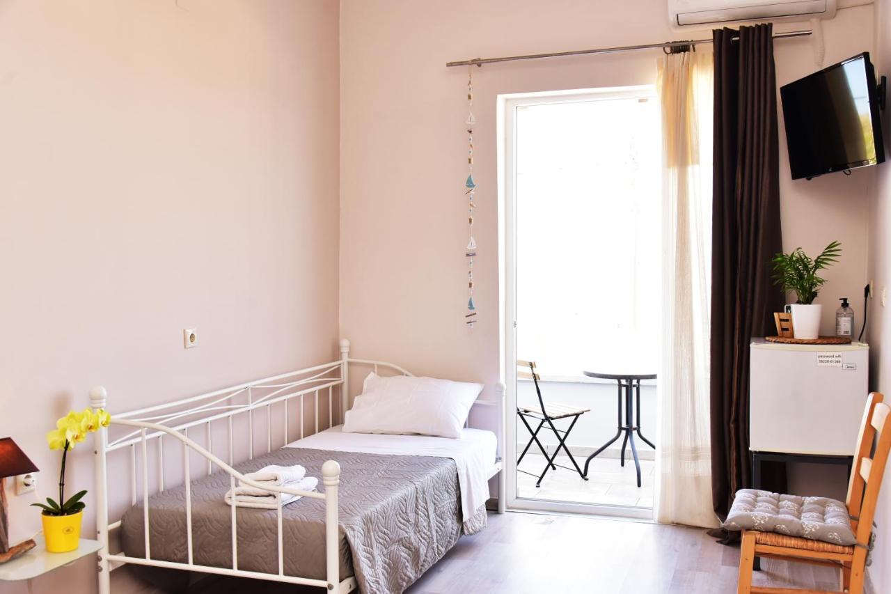 Rooms Kochilas 엘라포니시 외부 사진